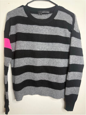 Women's 360Cashmere Striped Crew Neck Sweater XS 100% Cashmere Black, Grey